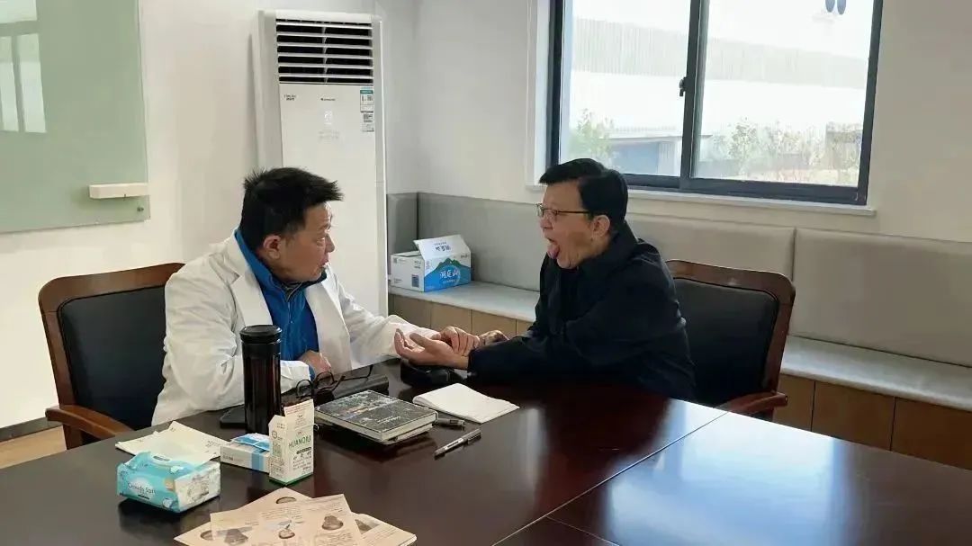 中醫(yī)義診進(jìn)協(xié)昌，員工享受惠健康！